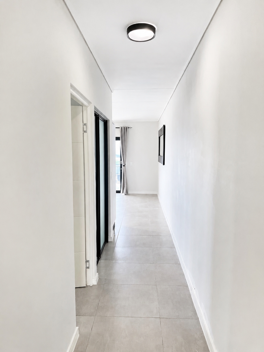 To Let 1 Bedroom Property for Rent in Richwood Western Cape